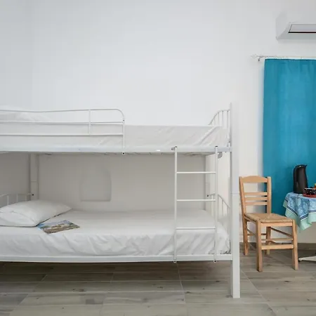 Apartment Depis Economy Naxos City
